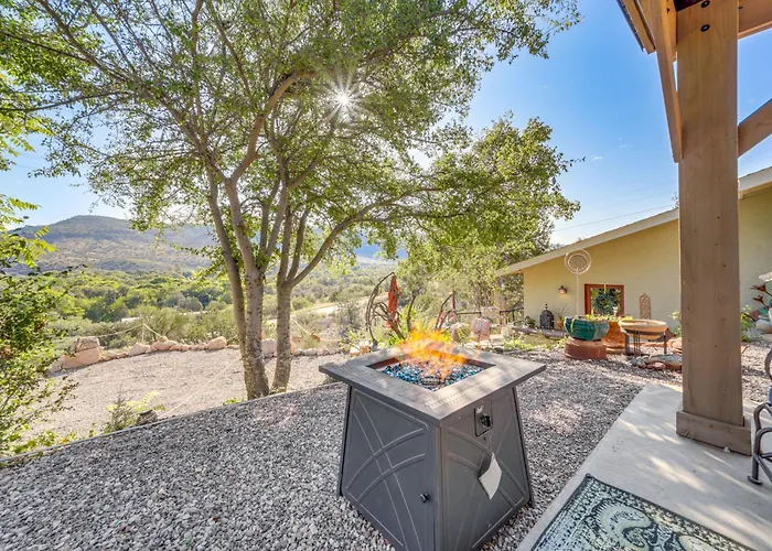 Vineyard Views & Sauna At Cornville Home! Holiday home