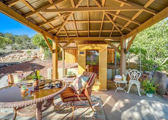 Holiday home Vineyard Views & Sauna At Cornville Home!